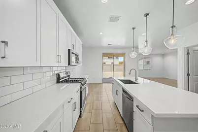 10984 W Pierce Street, Avondale, AZ 85323 - Photo 13