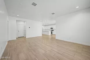 10984 W Pierce St, Avondale, AZ 85323 - Photo 9