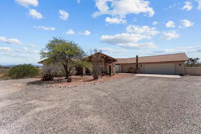 51015 N 292nd Avenue, Wickenburg, AZ 85390 - Photo 3