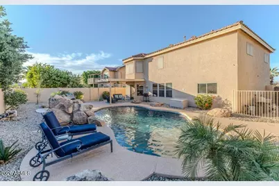 10617 W Daley Lane, Peoria, AZ 85383 - Photo 31