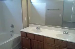 8749 E Knowles Ave, Mesa, AZ 85209 - Photo 5
