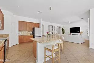3356 E Kingbird Pl, Chandler, AZ 85286 - Photo 9