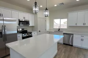 10323 W Concordia Dr, Arizona City, AZ 85123 - Photo 3
