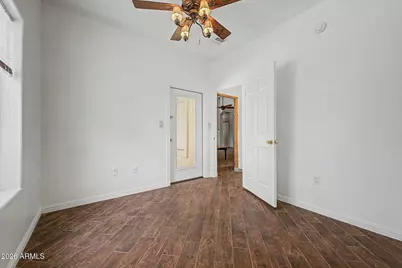 23712 N 104th Avenue, Peoria, AZ 85383 - Photo 33