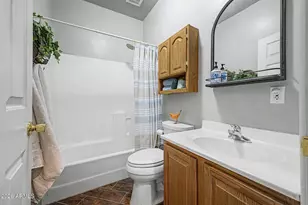 23712 N 104th Ave, Peoria, AZ 85383 - Photo 31