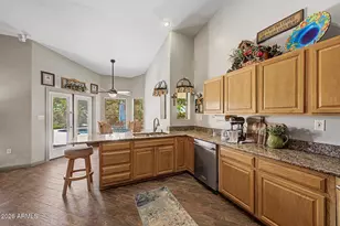 23712 N 104th Ave, Peoria, AZ 85383 - Photo 19