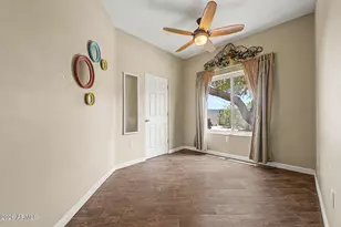 23712 N 104th Ave, Peoria, AZ 85383 - Photo 27