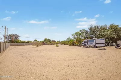 23712 N 104th Avenue, Peoria, AZ 85383 - Photo 43