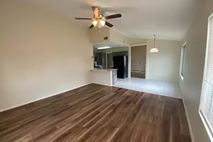 10849 W Monterosa St, Phoenix, AZ 85037 - Photo 7