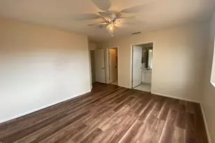 10849 W Monterosa St, Phoenix, AZ 85037 - Photo 11
