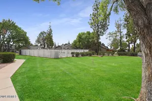 10100 N 89th Ave, Peoria, AZ 85345 - Photo 17