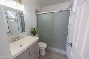 5723 W Wilshire Dr, Phoenix, AZ 85035 - Photo 7