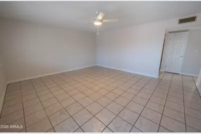 5723 W Wilshire Drive, Phoenix, AZ 85035 - Photo 5