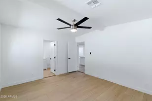 4623 E Devonshire Ave, Phoenix, AZ 85018 - Photo 19