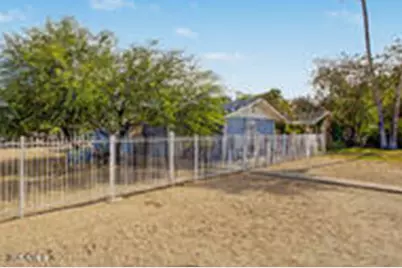823 E Carol Avenue #2, Phoenix, AZ 85020 - Photo 3