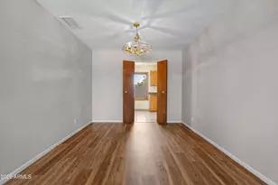 2059 E Manhatton Dr, Tempe, AZ 85282 - Photo 9