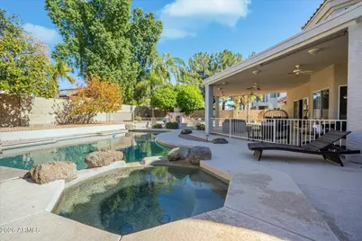 4410 W Fallen Leaf Lane, Glendale, AZ 85310 - Photo 3