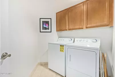 3235 E Camelback Road #Unit 201, Phoenix, AZ 85018 - Photo 7
