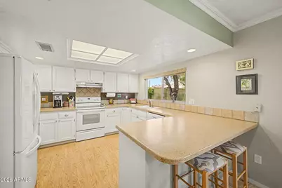 5450 E Cambridge Avenue, Phoenix, AZ 85008 - Photo 17