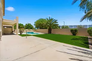 11933 N 140th Ln, Surprise, AZ 85379 - Photo 3