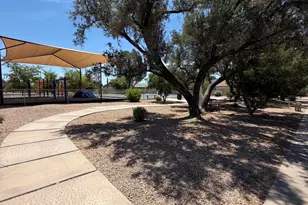 9801 N 74th Pl, Scottsdale, AZ 85258 - Photo 31