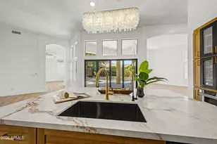 6034 E Anderson Dr, Scottsdale, AZ 85254 - Photo 17