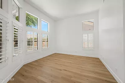 6034 E Anderson Drive, Scottsdale, AZ 85254 - Photo 11