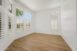 6034 E Anderson Dr, Scottsdale, AZ 85254 - Photo 11