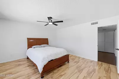 13415 N 25th Drive, Phoenix, AZ 85029 - Photo 31