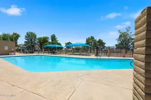 13415 N 25th Dr, Phoenix, AZ 85029 - Photo 45