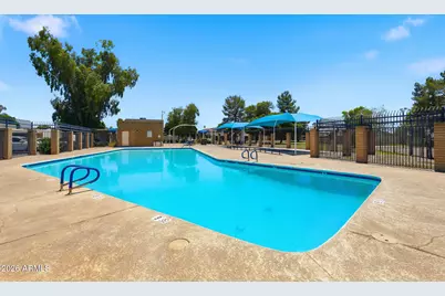 13415 N 25th Drive, Phoenix, AZ 85029 - Photo 47