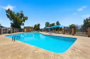 13415 N 25th Dr, Phoenix, AZ 85029 - Photo 47