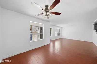 13415 N 25th Drive, Phoenix, AZ 85029 - Photo 11