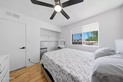 13415 N 25th Drive, Phoenix, AZ 85029 - Photo 29