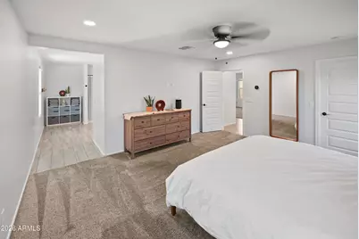 654 E Buckingham Avenue, Gilbert, AZ 85297 - Photo 13