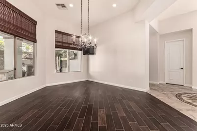 9246 W Molly Lane, Peoria, AZ 85383 - Photo 11