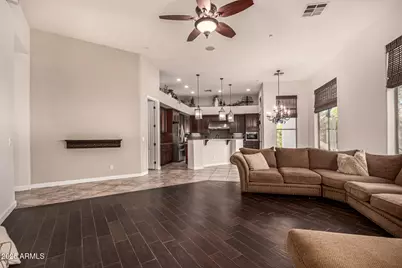 9246 W Molly Lane, Peoria, AZ 85383 - Photo 15