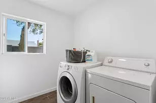 2324 E Oak St, Phoenix, AZ 85006 - Photo 11