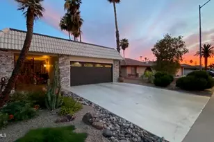 13607 W Pyracantha Dr, Sun City West, AZ 85375 - Photo 7