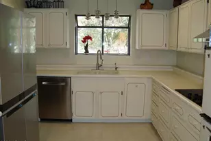 13607 W Pyracantha Dr, Sun City West, AZ 85375 - Photo 33