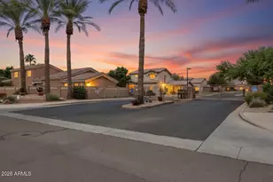 8045 W Waltann Ln, Peoria, AZ 85382 - Photo 23