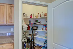 8045 W Waltann Ln, Peoria, AZ 85382 - Photo 9