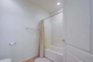 8045 W Waltann Ln, Peoria, AZ 85382 - Photo 13