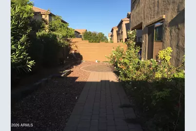2048 W Monte Cristo Avenue, Phoenix, AZ 85023 - Photo 9
