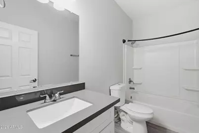 1021 E Odeum Lane, Phoenix, AZ 85040 - Photo 29