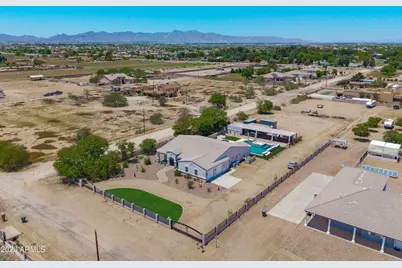 16446 W Pioneer Street, Goodyear, AZ 85338 - Photo 69