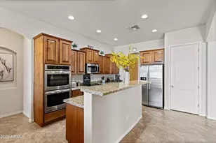 16446 W Pioneer St, Goodyear, AZ 85338 - Photo 35