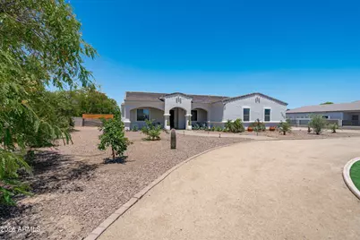 16446 W Pioneer Street, Goodyear, AZ 85338 - Photo 23