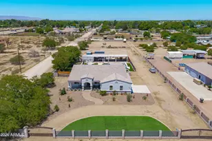16446 W Pioneer St, Goodyear, AZ 85338 - Photo 65