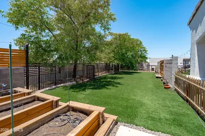 16446 W Pioneer Street, Goodyear, AZ 85338 - Photo 17